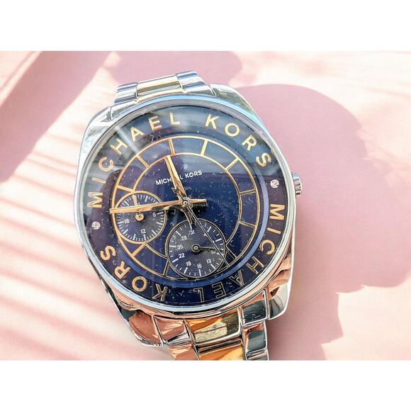 NWT Michael Kors MK6195 Chronograph Watch Two-Tone Silver Gold NIB - Picture 4 of 6